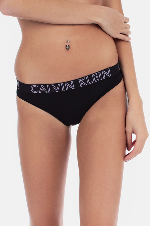 Calvin Klein Tanga Ultimate Černé - 1