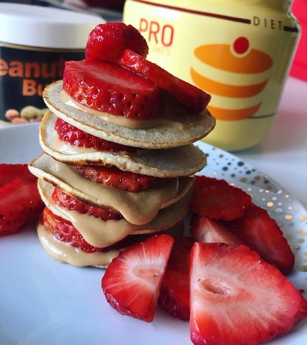 Pancakes Diet Pro Strawberry Cake 600g - 2