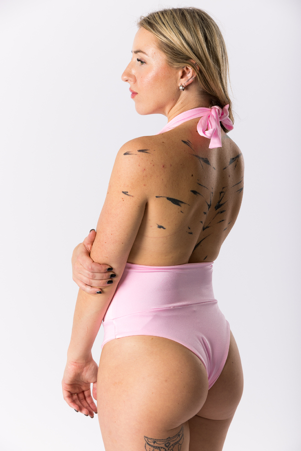 GoldBee Jednodílné Stahovací Plavky Brazilky Light Pink, XL - 2
